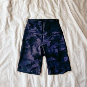 Lululemon Athletica Wunder Train Black Camo Shorts